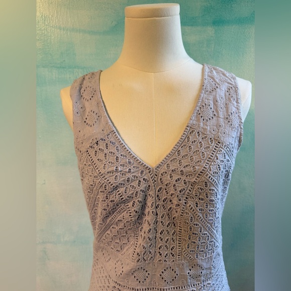 NWT- French Connection Eyelet Lace Dress- Size 4 - Picture 4 of 6